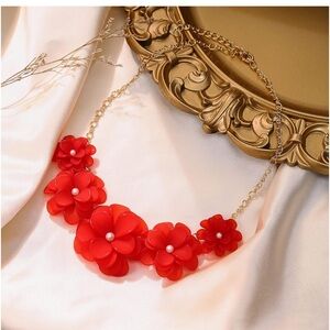 Red flower 🌺 statement necklace